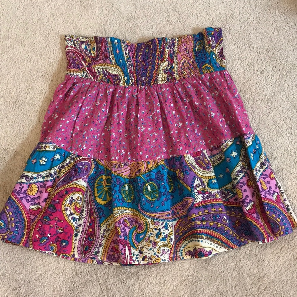 Cute Fire Los Angeles floral skirt